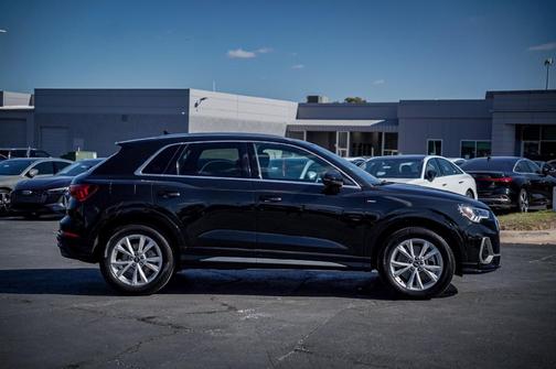 2025 Audi Q3 45 S line Premium