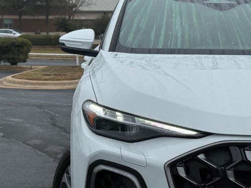 2025 Audi Q5 2.0T Premium