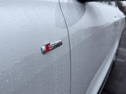 2025 Audi Q5 2.0T Premium