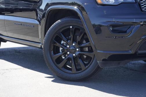 2019 Jeep Grand Cherokee Altitude