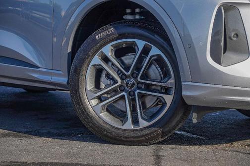 2025 Audi Q5 2.0T quattro Premium