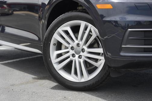 2018 Audi Q5 2.0T Prestige