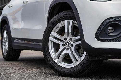 2023 Mercedes-Benz GLA 250 Base