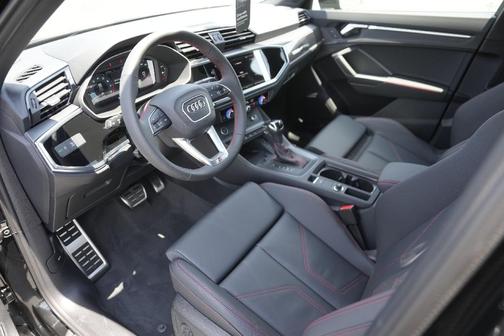 2025 Audi Q3 45 S line Premium