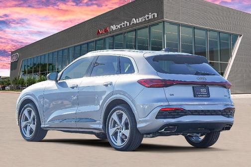 2025 Audi Q5 2.0T quattro Premium