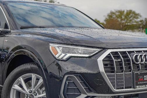 2025 Audi Q3 45 S line Premium