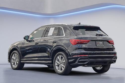 2025 Audi Q3 45 S line Premium