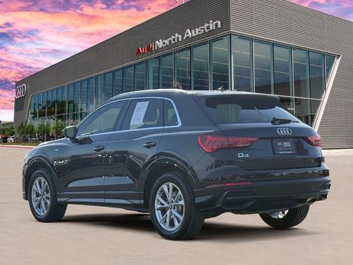 2021 Audi Q3 45 S line Premium