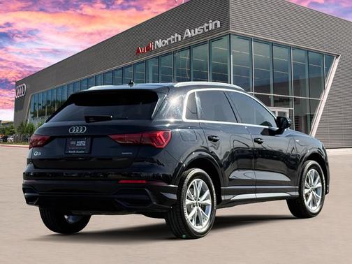 2021 Audi Q3 45 S line Premium