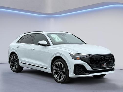 Glacier White Metallic 2026 Audi Q8 55 Premium