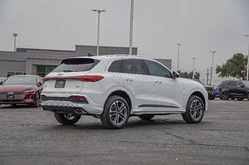 2025 Audi Q5 2.0T quattro Premium