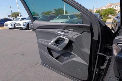 2025 Audi Q5 2.0T quattro Premium