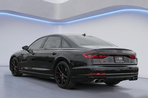 2024 Audi S8 4.0T quattro