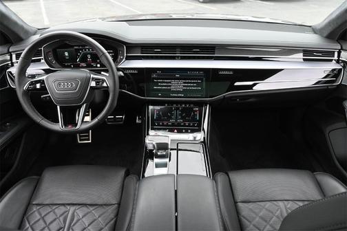 2024 Audi S8 4.0T quattro