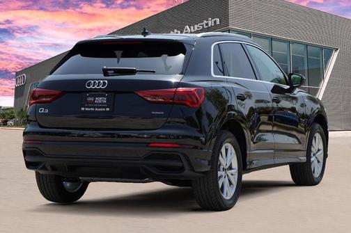 2025 Audi Q3 45 S line Premium