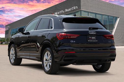 2025 Audi Q3 45 S line Premium