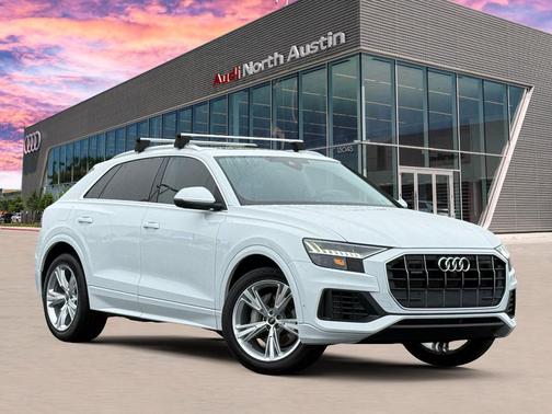 2023 Audi Q8 55 Premium