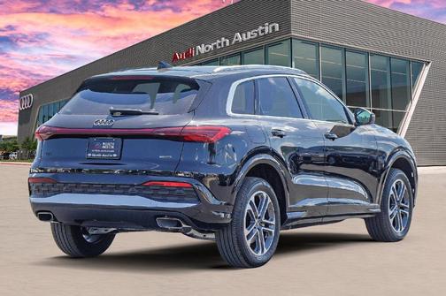 2025 Audi Q5 2.0T quattro Premium