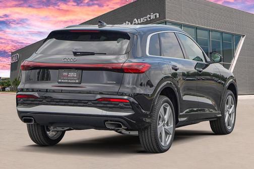 2025 Audi Q5 2.0T quattro Premium