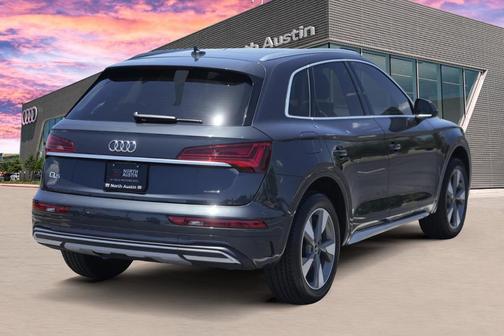 2022 Audi Q5 40 Premium Plus