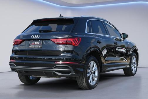 2025 Audi Q3 45 S line Premium