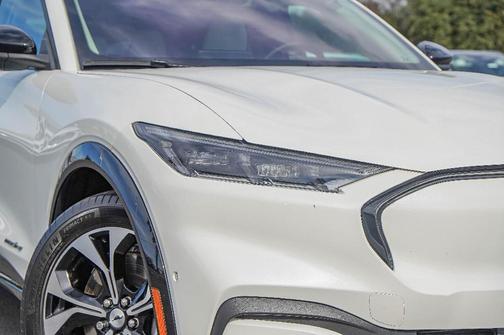 2022 Ford Mustang Mach-E Premium