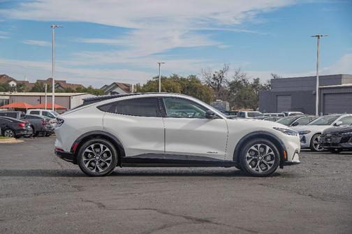 2022 Ford Mustang Mach-E Premium