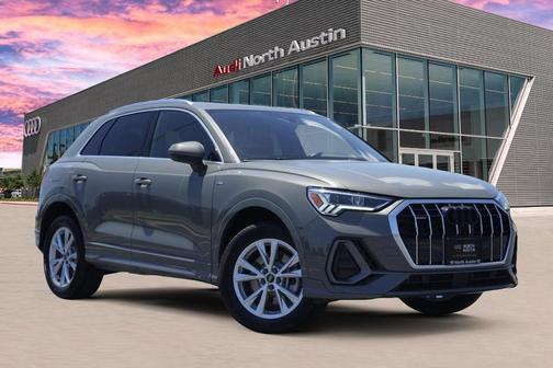2022 Audi Q3 45 S line Premium