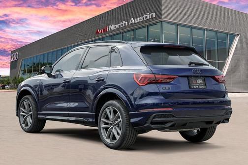 2025 Audi Q3 45 S line Premium