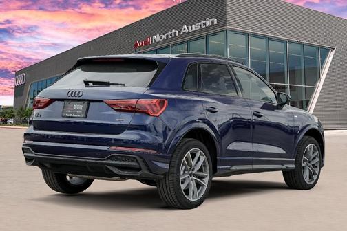 2025 Audi Q3 45 S line Premium