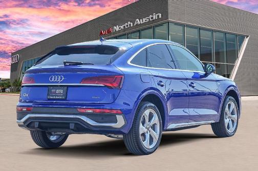 2022 Audi Q5 45 S line quattro Premium