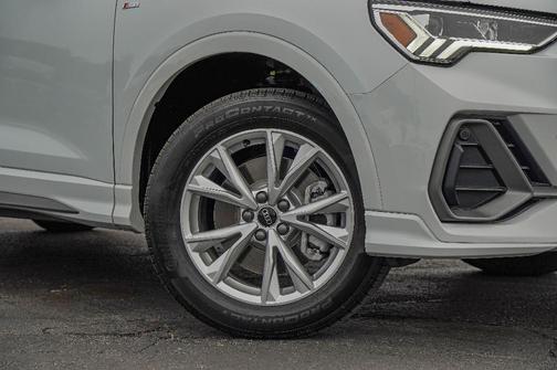 2025 Audi Q3 45 S line Premium