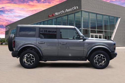 2021 Ford Bronco Outer Banks