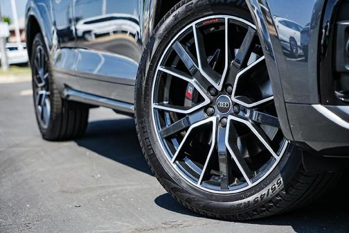 2024 Audi SQ5 3.0T Premium Plus