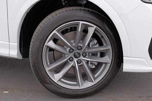 2025 Audi Q3 45 S line Premium