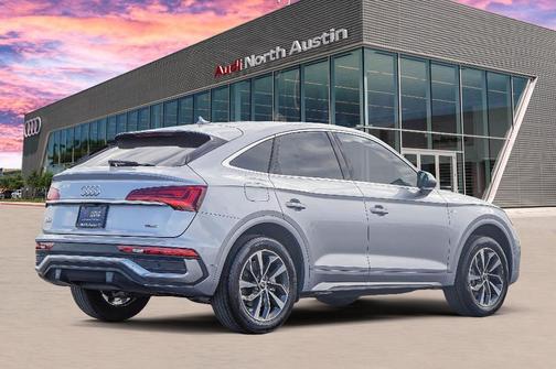 2022 Audi Q5 45 S line Premium Plus