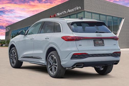 2025 Audi Q5 2.0T quattro Premium