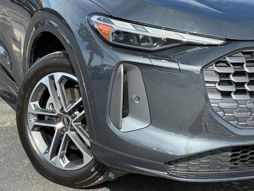 2025 Audi Q5 2.0T quattro Premium