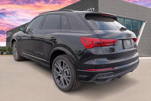 2025 Audi Q3 45 S line Premium