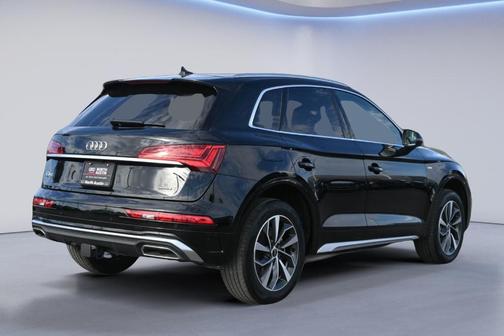 2023 Audi Q5 45 S line quattro Premium