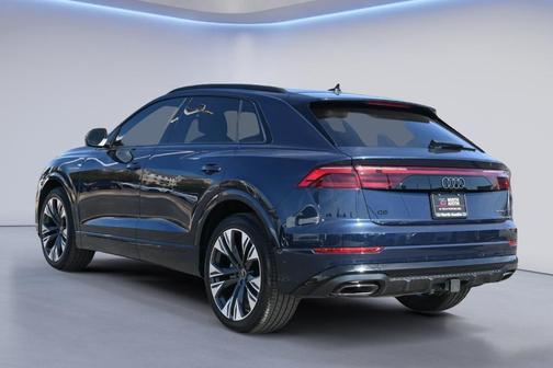 Blue Metallic 2026 Audi Q8 55 Premium