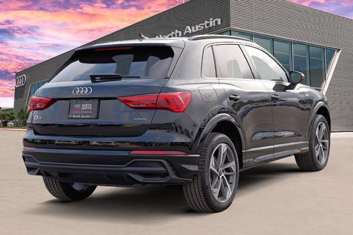 2025 Audi Q3 45 S line Premium
