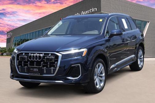 2025 Audi Q7 45 Premium Plus