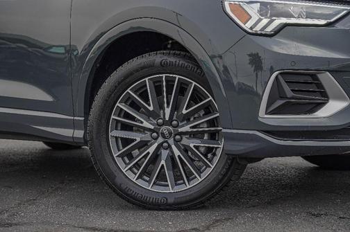 2022 Audi Q3 40 Premium