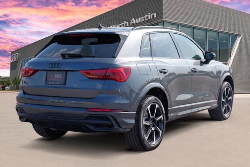2025 Audi Q3 45 S line Premium