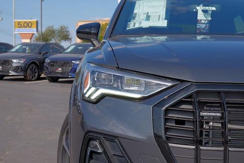 2025 Audi Q3 45 S line Premium