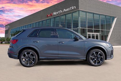 2025 Audi Q3 45 S line Premium