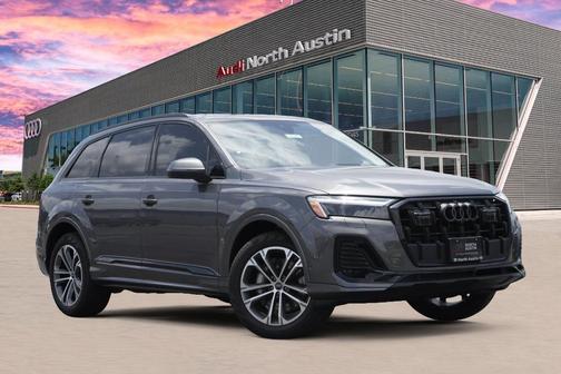2025 Audi Q7 45 Premium
