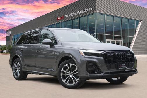 2025 Audi Q7 45 Premium