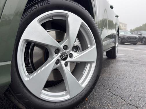 Green Metallic 2026 Audi Q5 Sportback PLUS